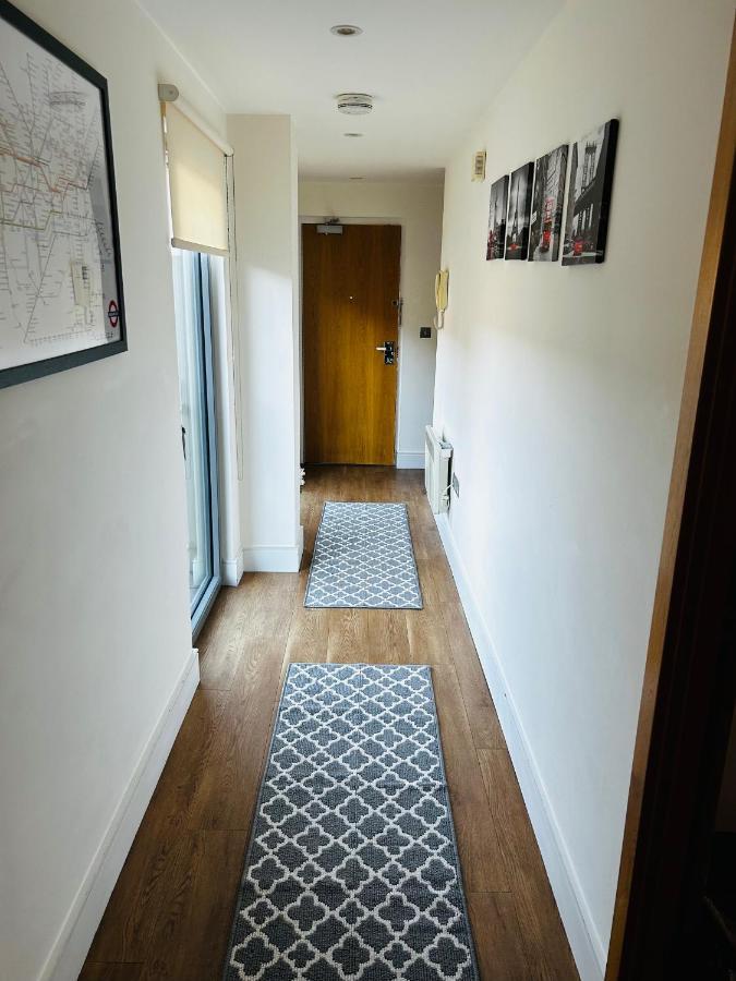 Spacious 3-Bed 3-Bath Luxury Apartment With Balcony Hyde Park لندن المظهر الخارجي الصورة
