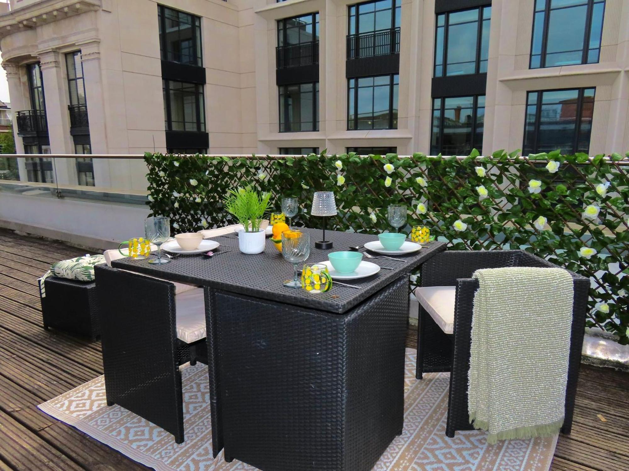 Spacious 3-Bed 3-Bath Luxury Apartment With Balcony Hyde Park لندن المظهر الخارجي الصورة